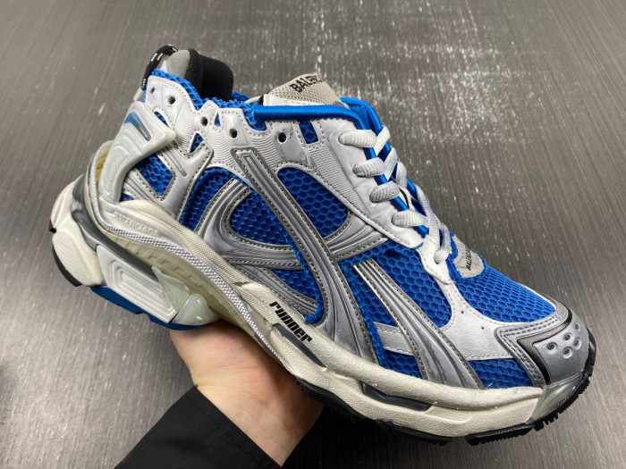 Ba*len*cia*ga -runner