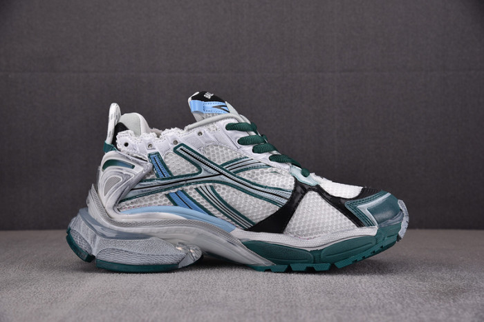 Ba*len*cia*ga -runner