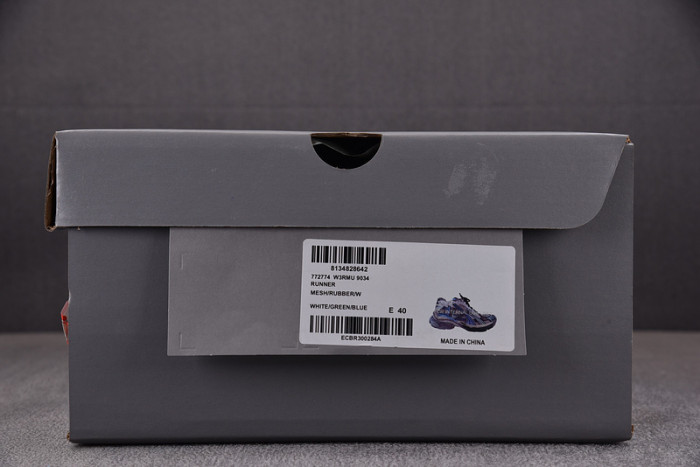 Ba*len*cia*ga -runner