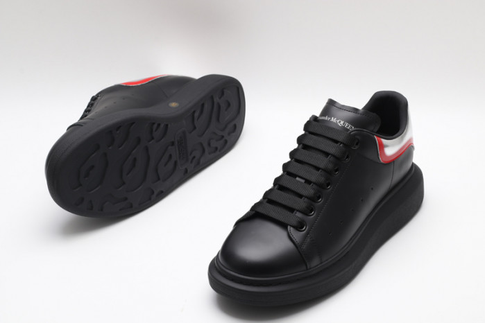 ALEXANDER MCQUEEN OVERSIZED