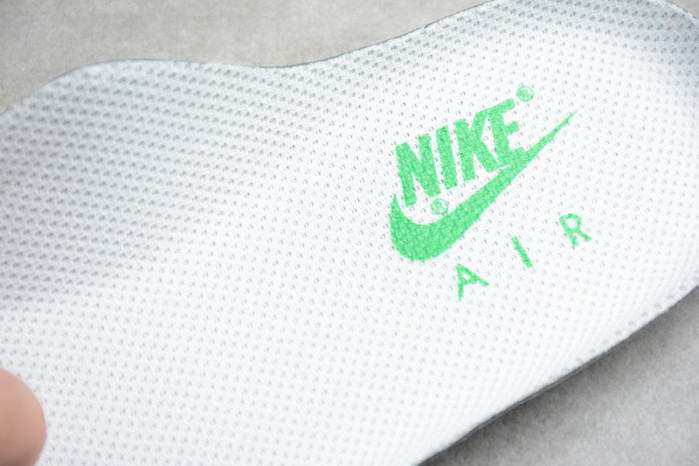 Nike Air Force 1 ’07 White Green CU9225-800