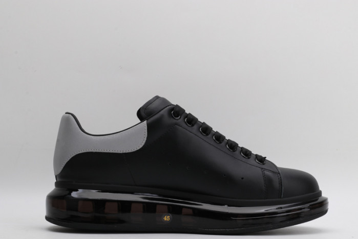 ALEXANDER MCQUEEN OVERSIZED