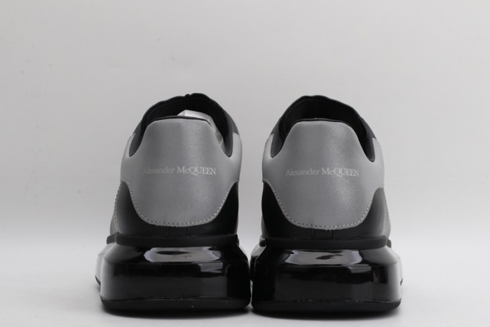 ALEXANDER MCQUEEN OVERSIZED