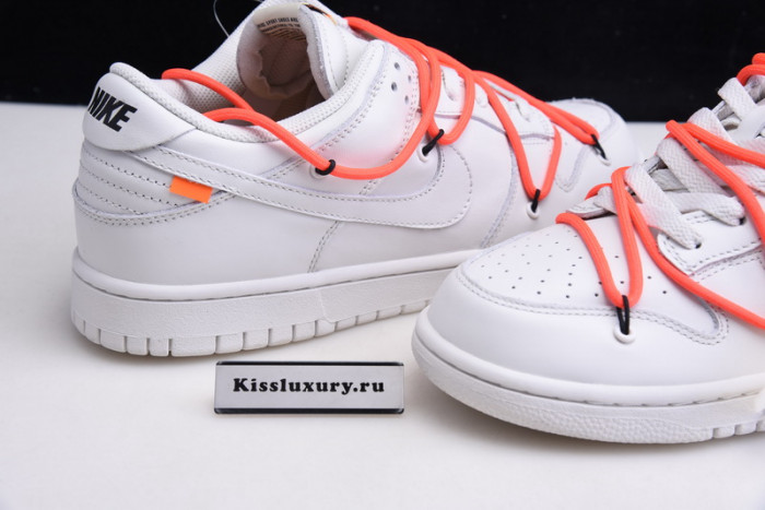 NIKE DUNK LOW CT0856-900