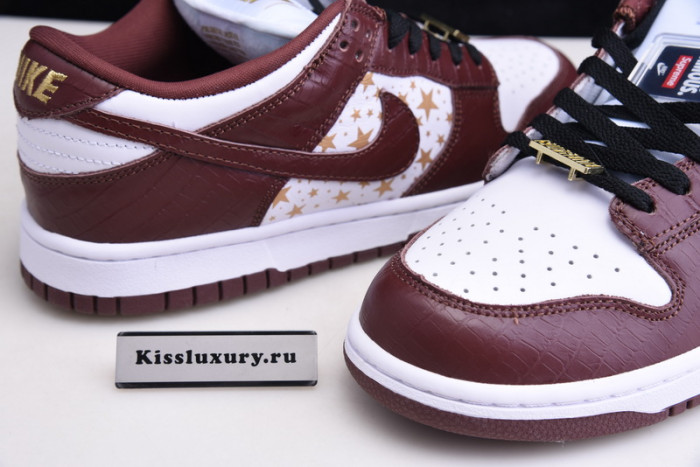 NIKE SB DUNK LOW "BROWN STARS" DH3228-103