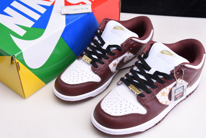NIKE SB DUNK LOW "BROWN STARS" DH3228-103