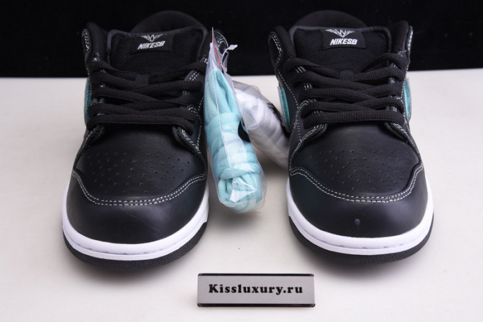 nike sb dunk low pro og qs "black Di*m*nd" - bv1310 001