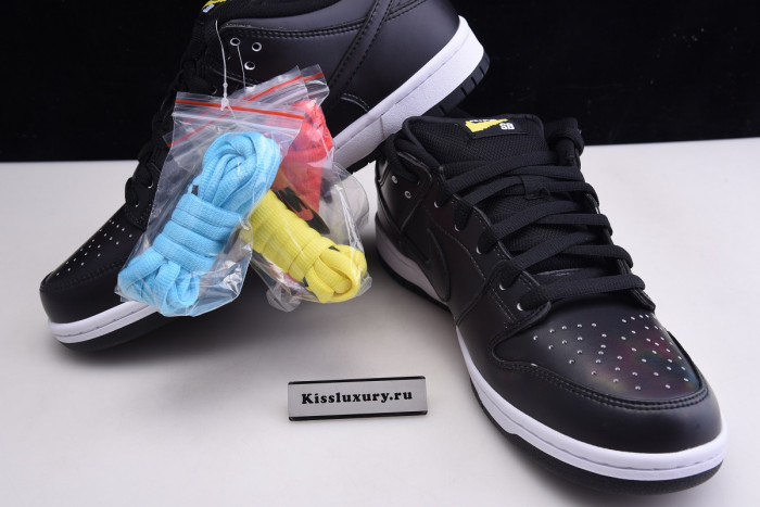 Nike SB Dunk Low "Civilist" - CZ5123 001