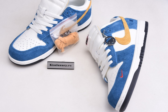 Kasina x Nike Dunk Low 