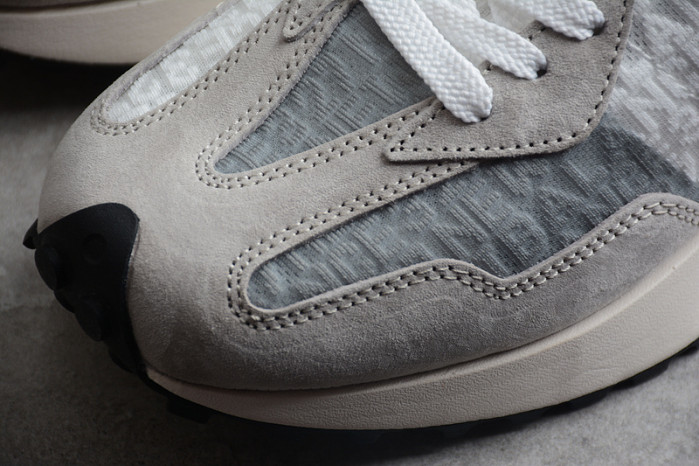 New Balance MS327LAB