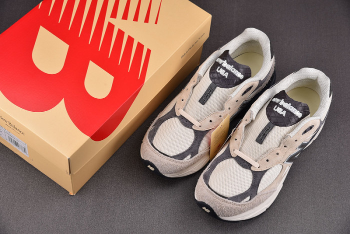New Balance  M990AD3
