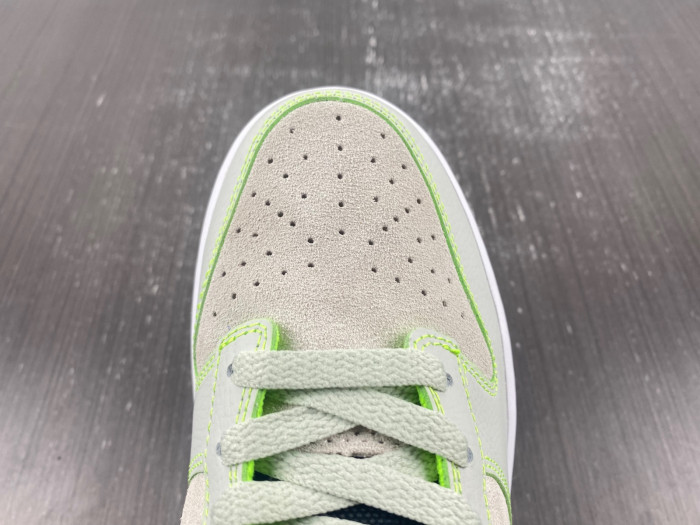 Nike Dunk Low University of Oregon PE FQ7260-001