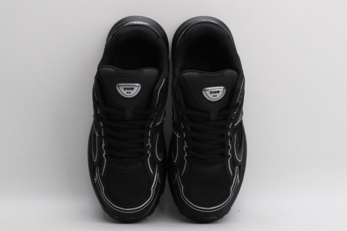 DIO B30 LowTop Sneaker