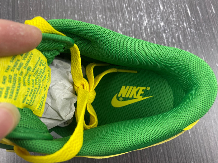 Nike Dunk Low Retro Reverse Brazil - DV0833-300