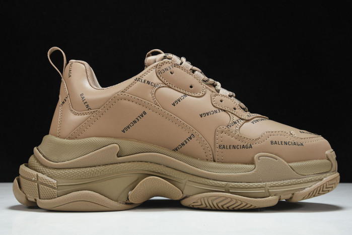 BLCG SNEAKER TRIPLE.S.