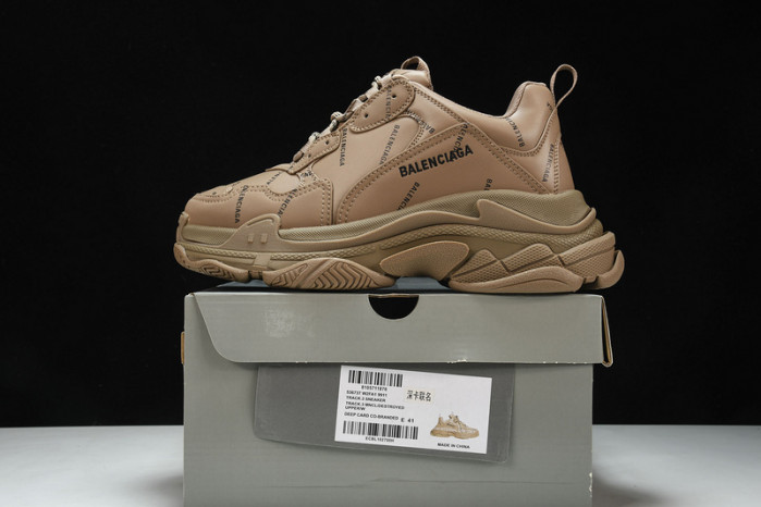 BLCG SNEAKER TRIPLE.S.