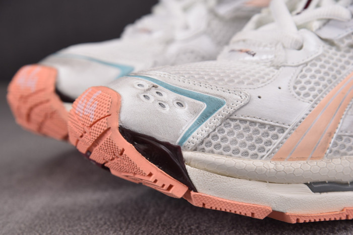 Ba*len*cia*ga -runner