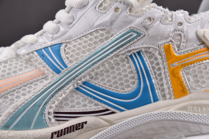 Ba*len*cia*ga -runner