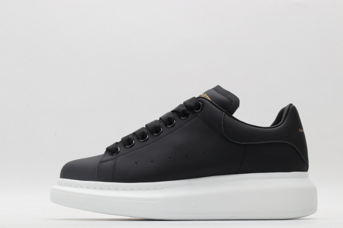 ALEXANDER MCQUEEN OVERSIZED