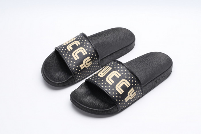 G*u*i sandal