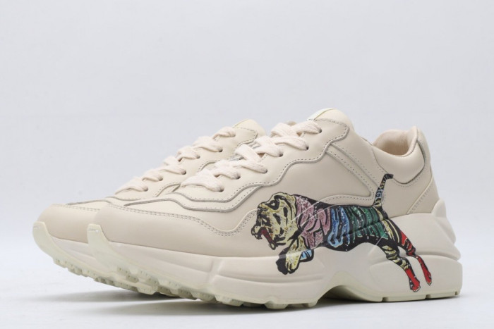 G*u*i rhyton leather sneaker