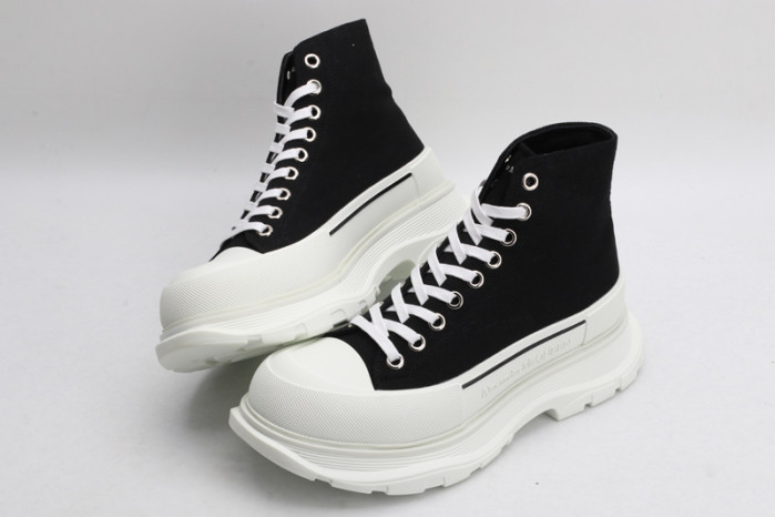 ALEXANDER MCQUEEN OVERSIZED