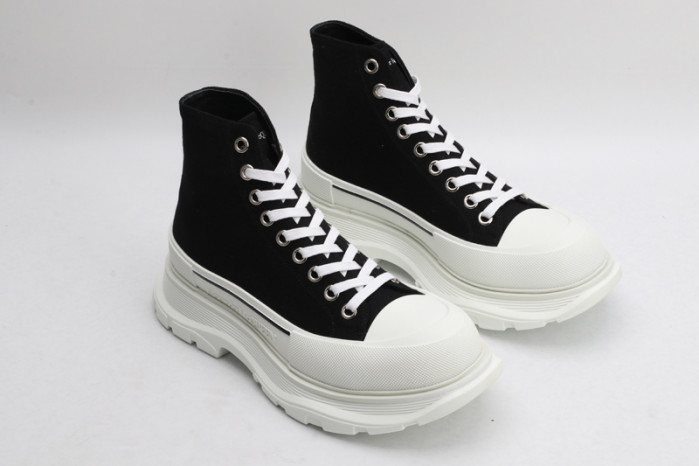 ALEXANDER MCQUEEN OVERSIZED