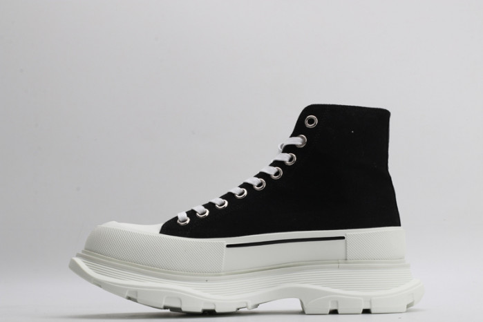 ALEXANDER MCQUEEN OVERSIZED
