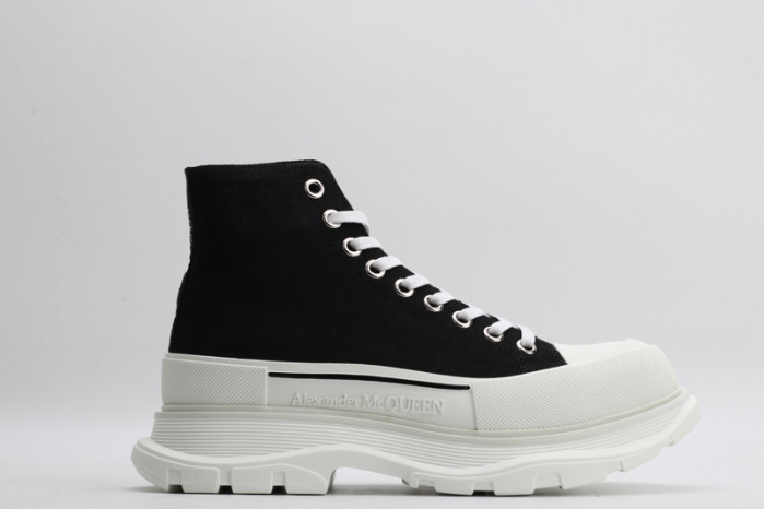 ALEXANDER MCQUEEN OVERSIZED