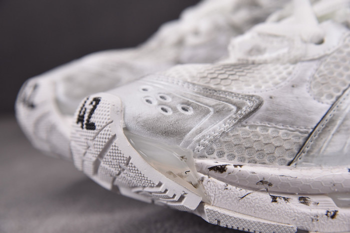 Ba*len*cia*ga -runner