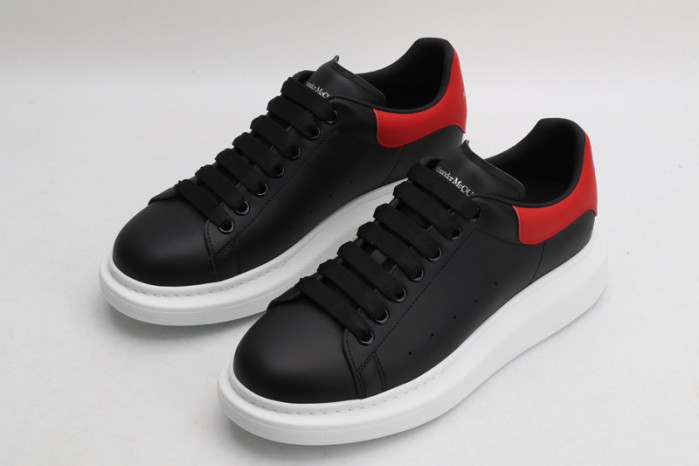 ALEXANDER MCQUEEN OVERSIZED