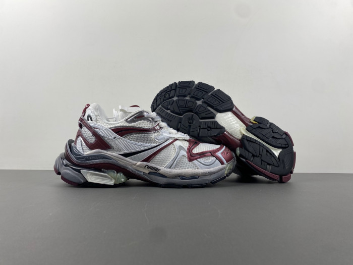 Ba*len*cia*ga -runner