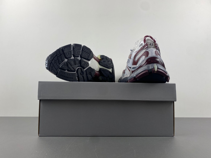 Ba*len*cia*ga -runner