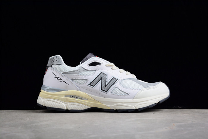 New Balance M990AL3