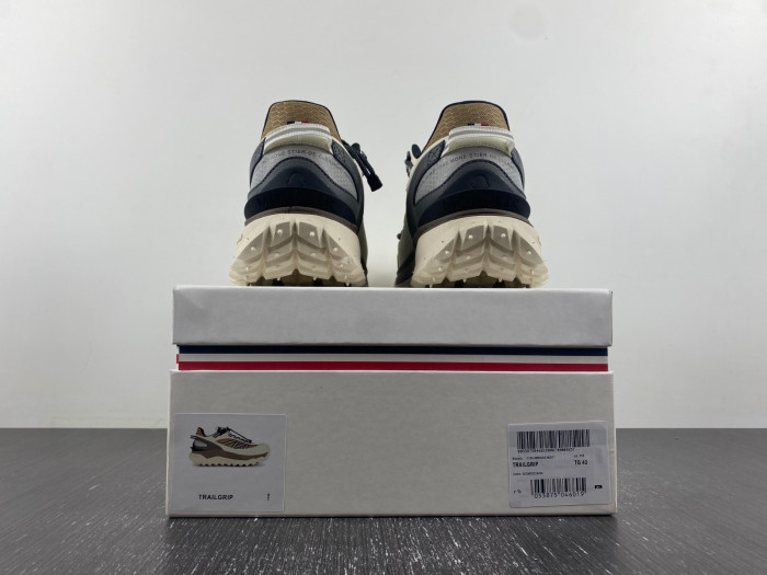 MONCLER TRAILGRIP GORE-TEX