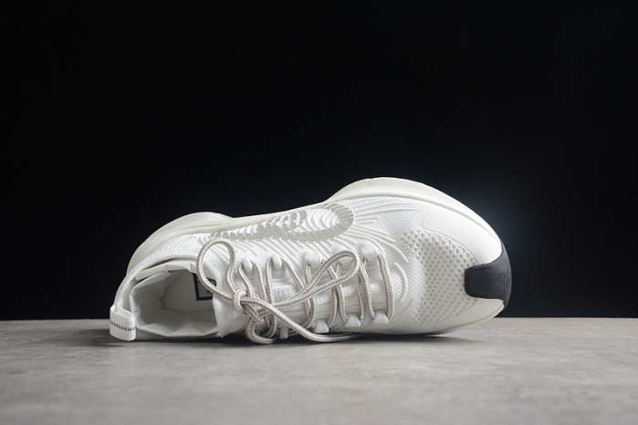 G*u*i run low-top sneakers 680893 usm10 8475