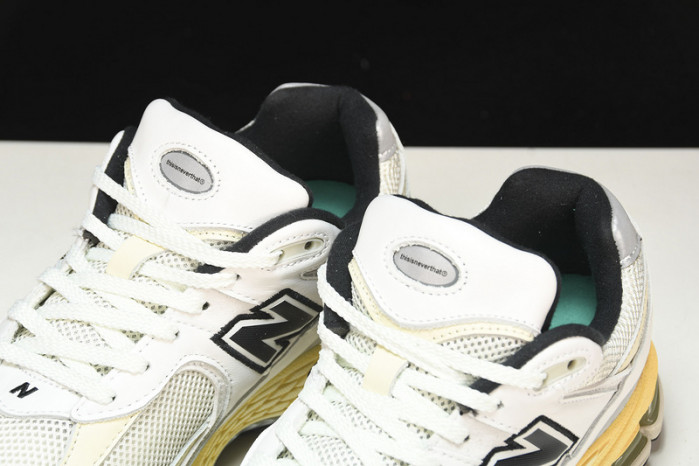 New Balance ML2002RT