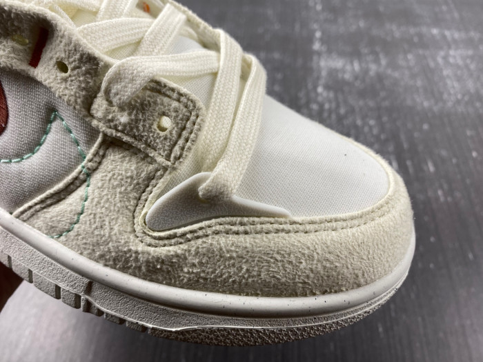 Nike Dunk Low Disrupt 2 Pale Ivory Sail DH4402-100