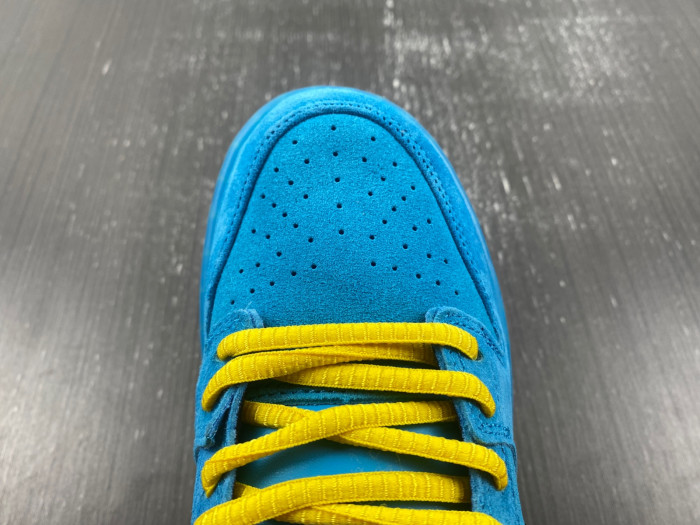 Powerpuff Girls x Nike SB Dunk Low “Buttercup” FZ8319-300