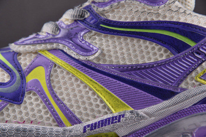 Ba*len*cia*ga -runner