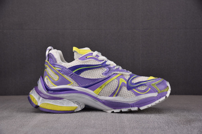 Ba*len*cia*ga -runner