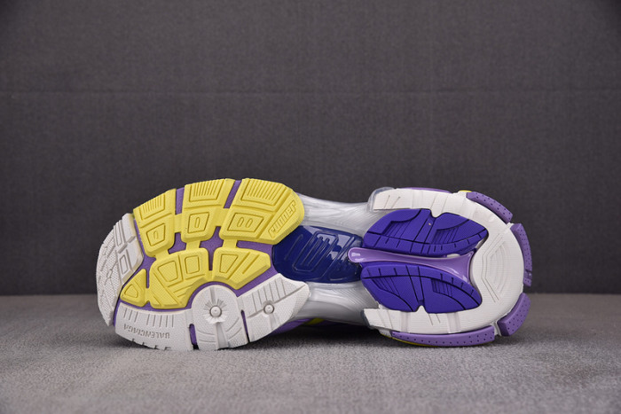 Ba*len*cia*ga -runner