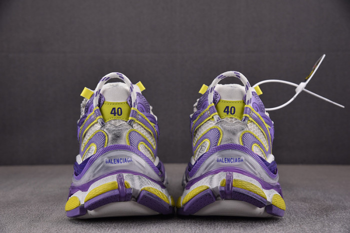 Ba*len*cia*ga -runner