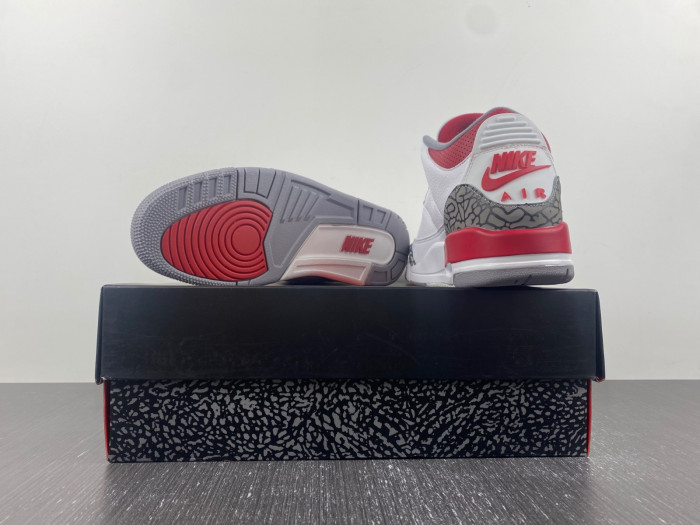 AIR JORDAN 3 RETRO DN3707-160.