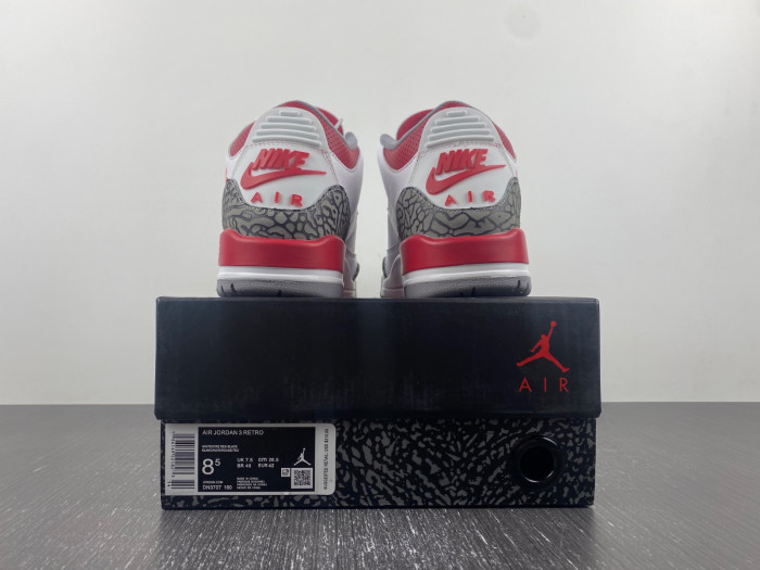 AIR JORDAN 3 RETRO DN3707-160.