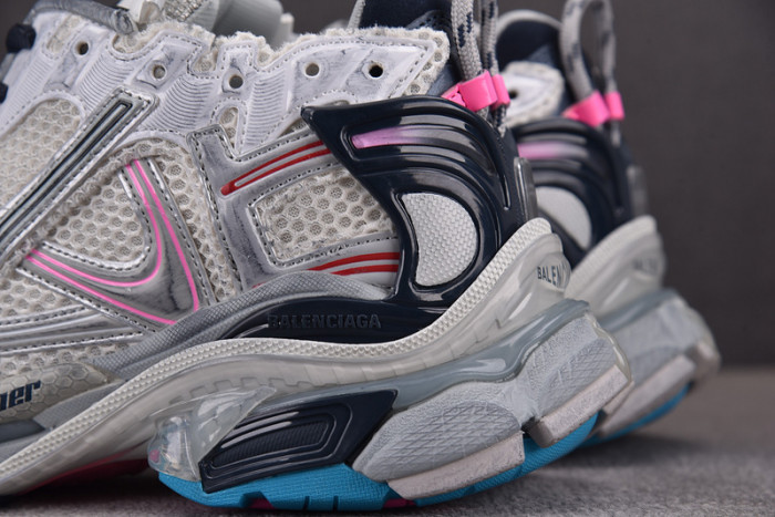 Ba*len*cia*ga -runner