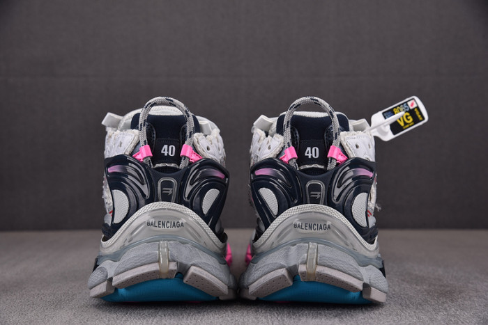 Ba*len*cia*ga -runner