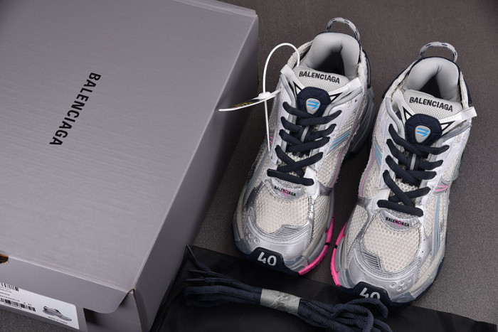 Ba*len*cia*ga -runner