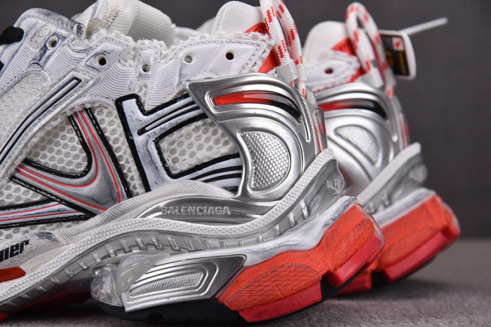 Ba*len*cia*ga -runner