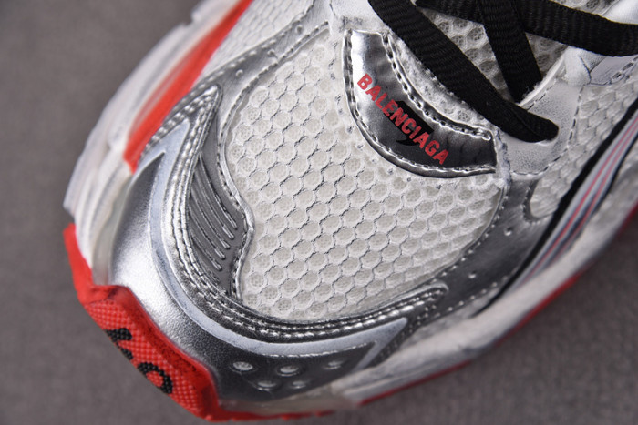 Ba*len*cia*ga -runner